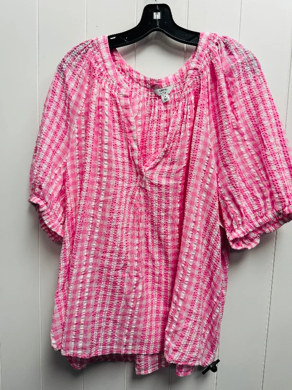 Top Short Sleeve By Crown And Ivy In Pink, Size: 3x